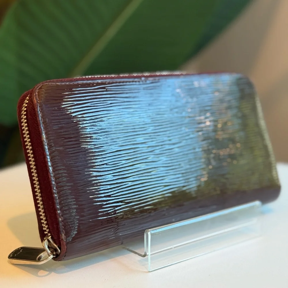 Louis Vuitton ‘Electric Epi in Burgundy’
